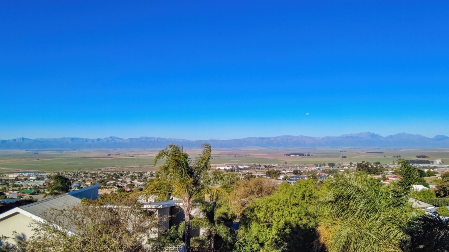 4 Bedroom Property for Sale in Piketberg Western Cape